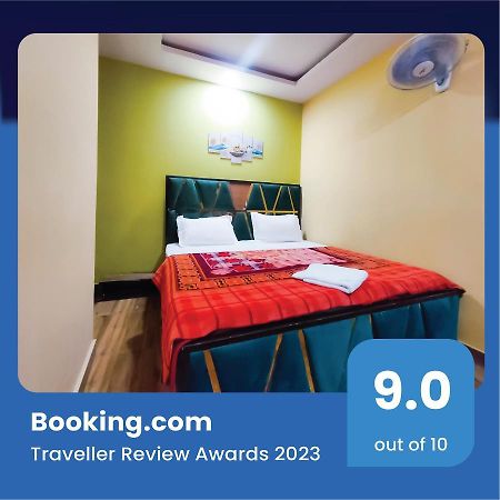 ניו דלהי Roomshala 122 Hotel Park View - Near Adarsh Nagar מראה חיצוני תמונה