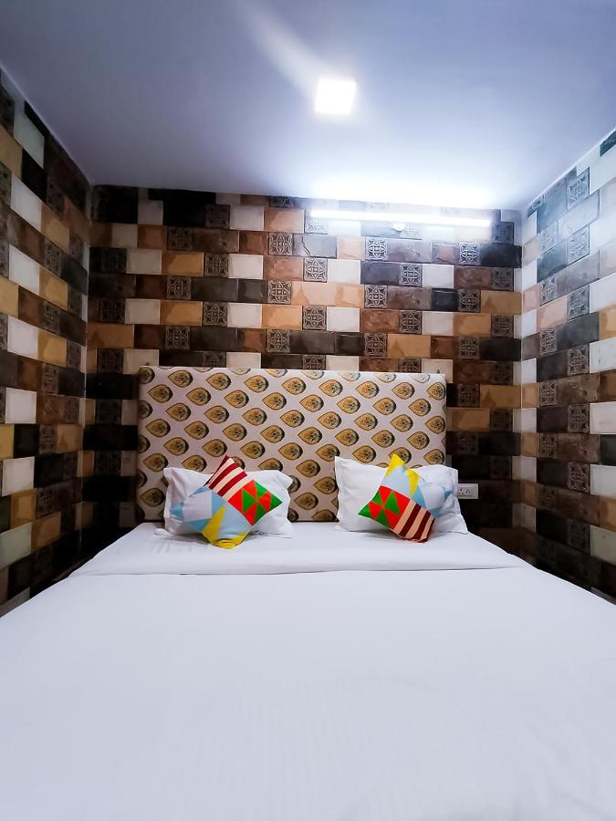 ניו דלהי Roomshala 122 Hotel Park View - Near Adarsh Nagar מראה חיצוני תמונה