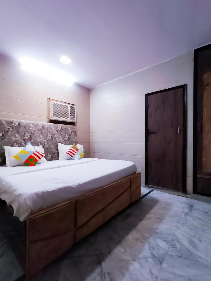 ניו דלהי Roomshala 122 Hotel Park View - Near Adarsh Nagar מראה חיצוני תמונה